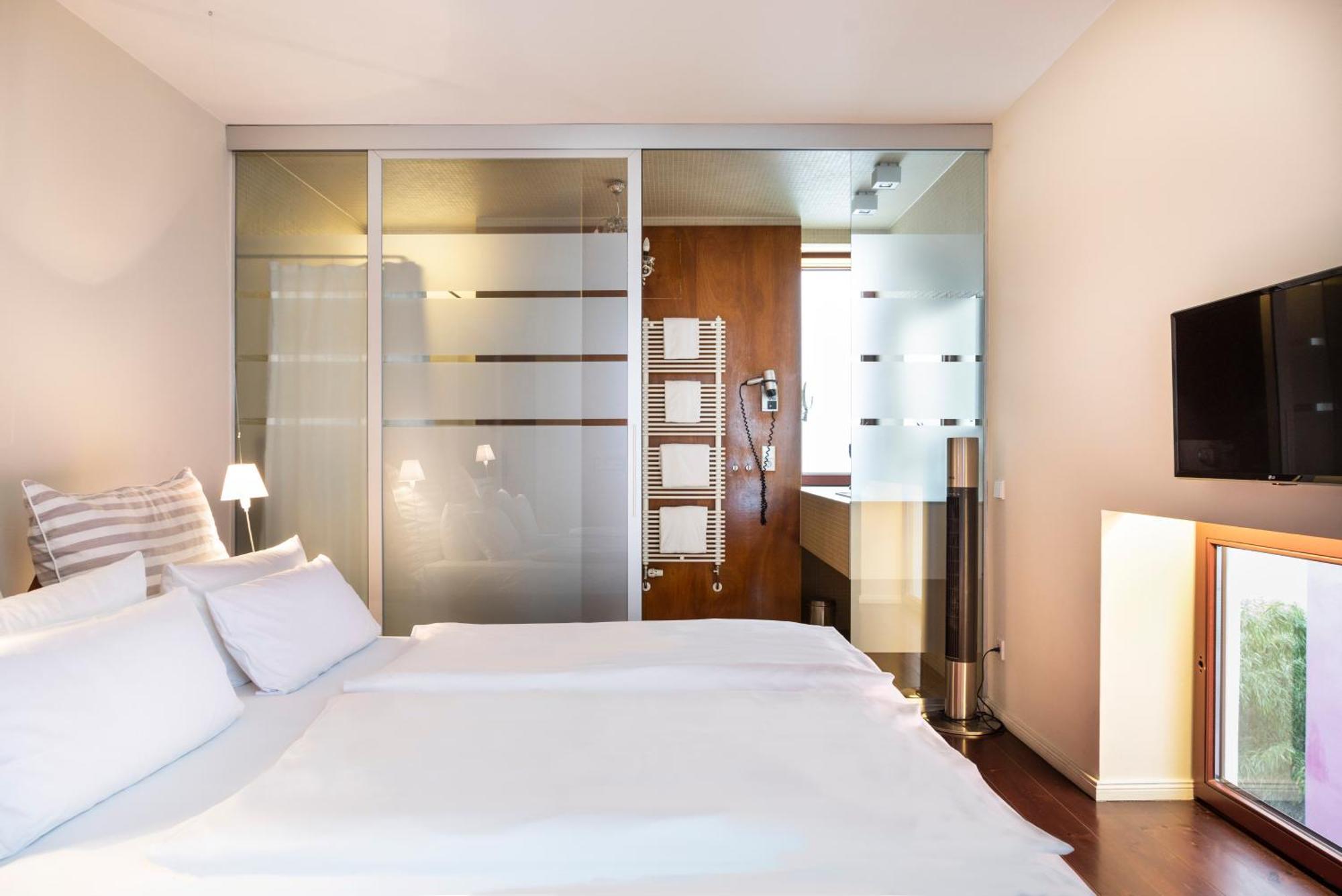 Numa Berlin Belfort Room photo