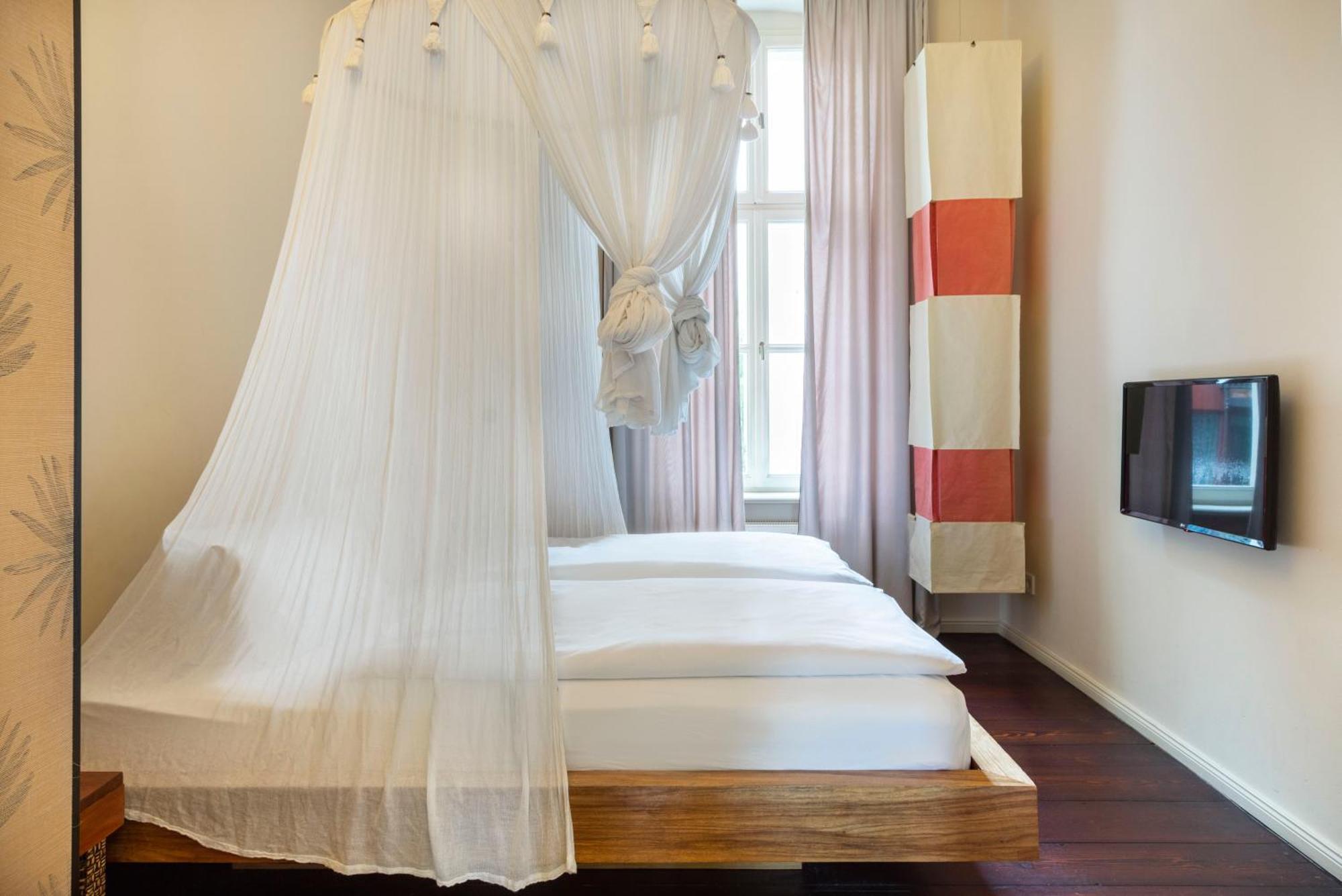 Numa Berlin Belfort Room photo