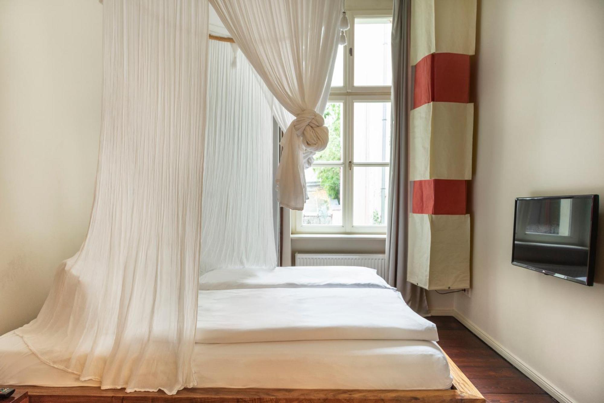 Numa Berlin Belfort Room photo